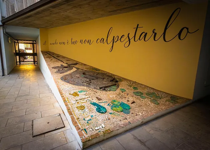 Matteucci 18 Romanticismo Bizantino In Centro Storico Lägenhet