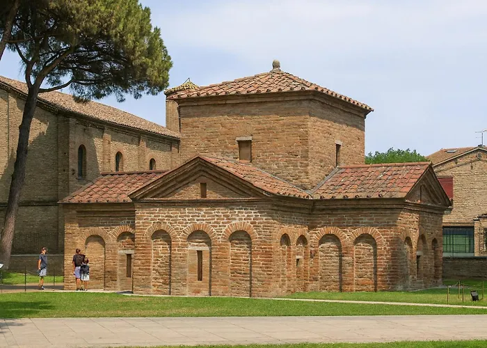 Lägenhet Matteucci 18 Romanticismo Bizantino In Centro Storico Ravenna