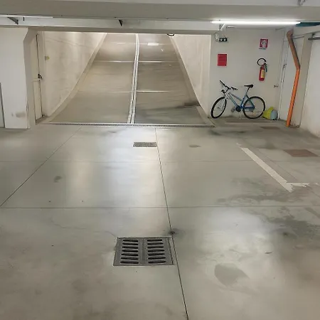 Matteucci 18 Romanticismo Bizantino In Centro Storico Apartamento *