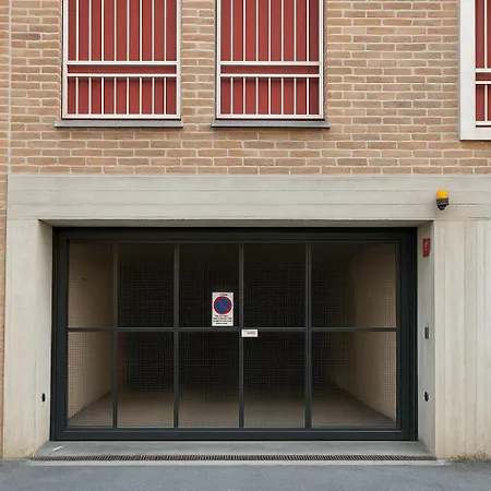 Matteucci 18 Romantic Centro Storico Parcheggio Privato Rávena