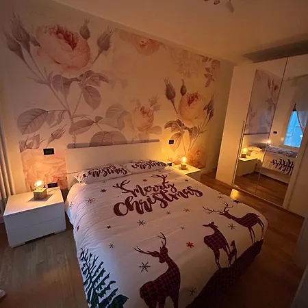 Matteucci 18 Romantic Centro Storico Parcheggio Privato Apartamento Rávena